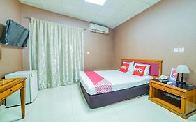 Oyo 140 Al Hashemi Hotel